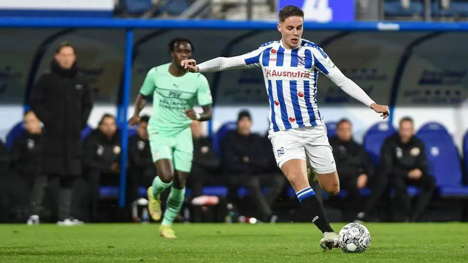 尤其是年輕 尤其是年輕