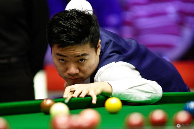 边线做大 边线做大